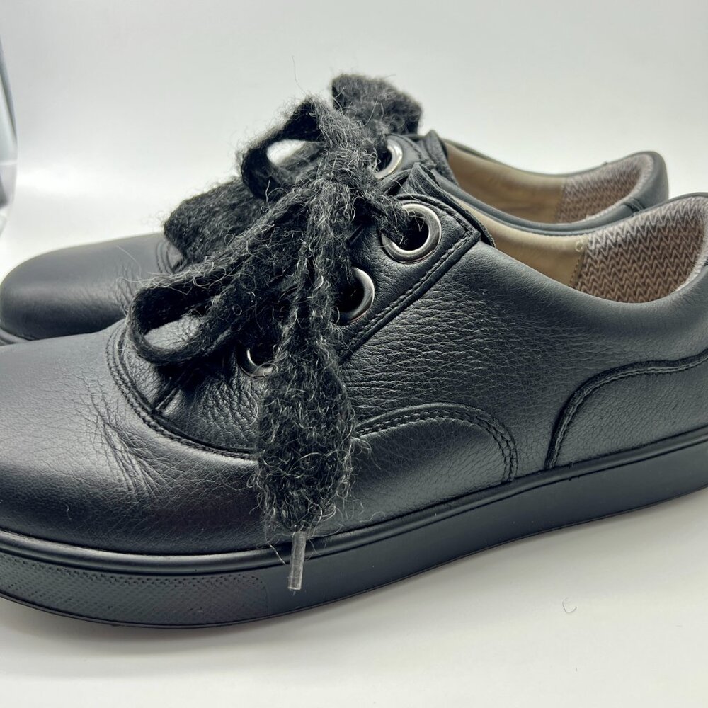 German Women's 10 wide toe box Baer "Bar" Black Leather Shoes EUC